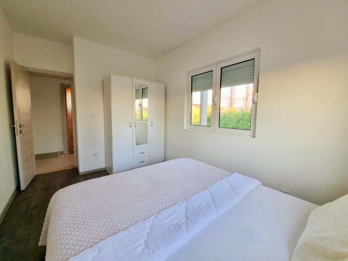Mia Airport Appartement Podgorica