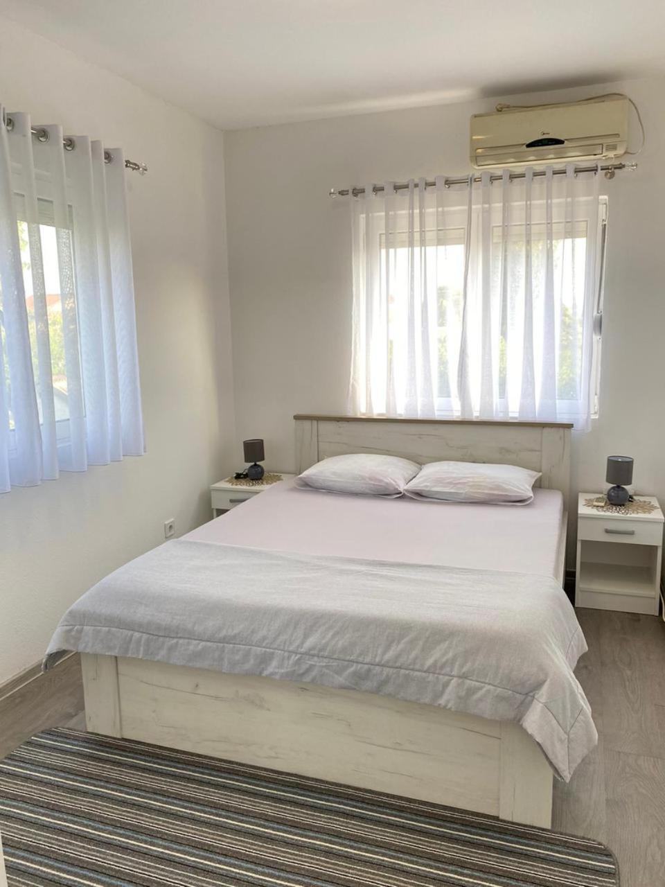 Mia Airport Appartement *